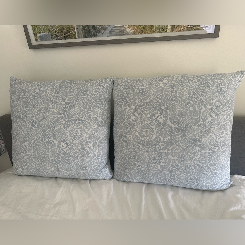 Tommy Bahama Home Large Pillows & Covers